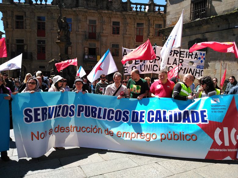 16-05-01 Primeiro de Maio Compostela 038.jpg